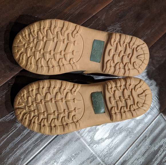 Redhead - Picture 1 of 3